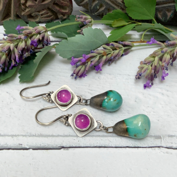 Pink jade and ceramic earrings